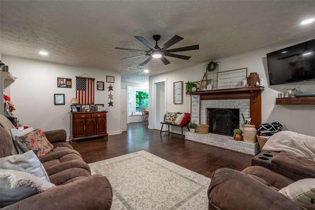 3678 Wax Road, Aragon, GA 30104