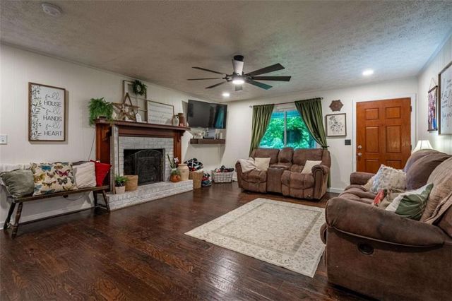 3678 Wax Road, Aragon, GA 30104