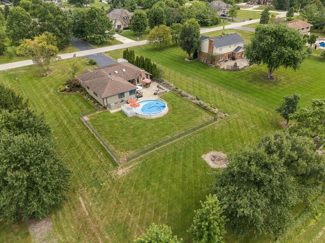 16052 Windmill Drive, Homer Glen, IL 60491