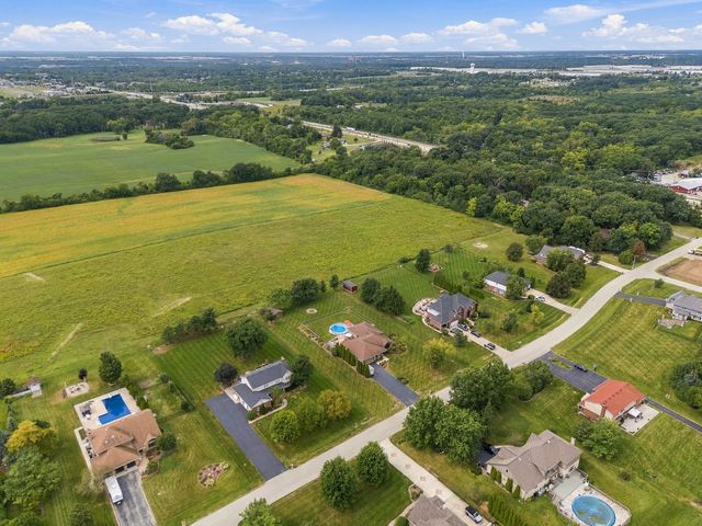 16052 Windmill Drive, Homer Glen, IL 60491