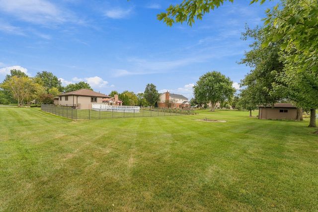 16052 Windmill Drive, Homer Glen, IL 60491