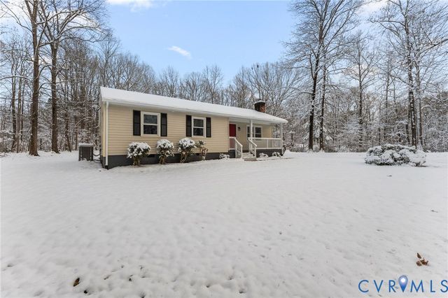 2444 Mountain View Rd, Powhatan, VA 23139