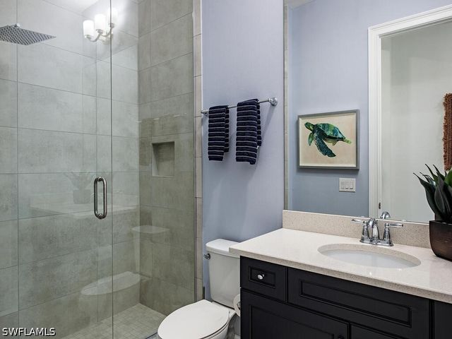 6544 DOMINICA DR 202, Naples, FL 34113