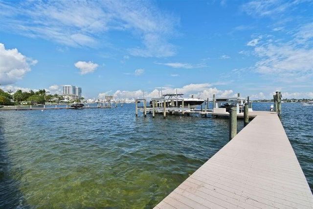 3410 N Flagler Drive, West Palm Beach, FL 33407