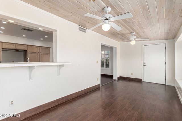 3514 W MORROW Drive, Glendale, AZ 85308