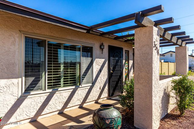 3514 W MORROW Drive, Glendale, AZ 85308