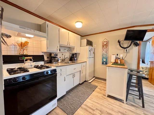 56-58 Uncle Rolf Rd, Dennis, MA 02639