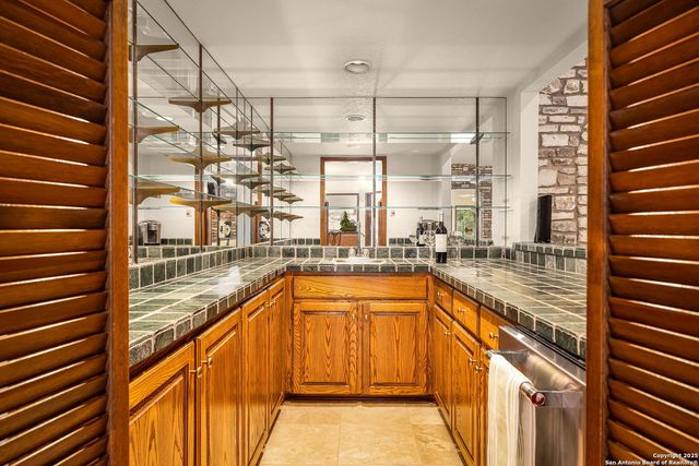 9606 Meadow Rue, Garden Ridge, TX 78266