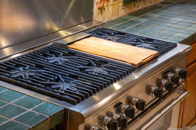 9606 Meadow Rue, Garden Ridge, TX 78266