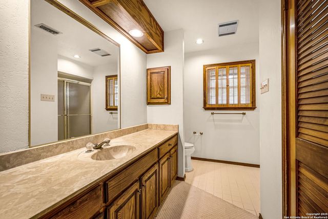 9606 Meadow Rue, Garden Ridge, TX 78266