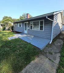 3315 176th Street, Hammond, IN 46323