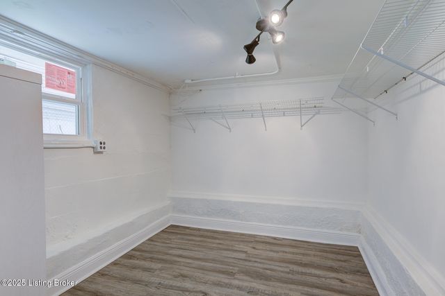 611 Cecil Ave, Louisville, KY 40211