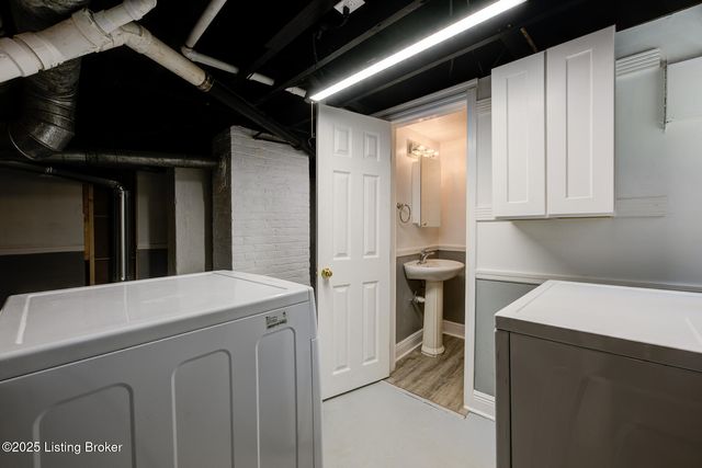 611 Cecil Ave, Louisville, KY 40211