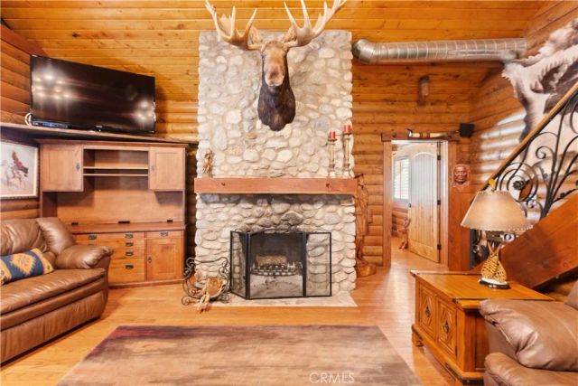 1870 Oak Springs Valley Road, Wrightwood, CA 92397