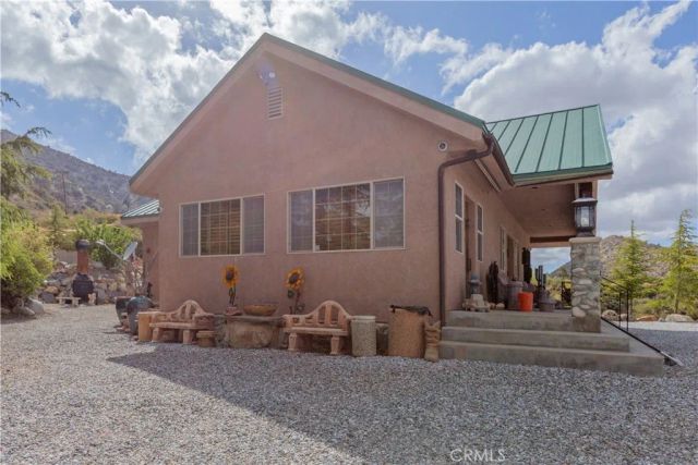 1870 Oak Springs Valley Road, Wrightwood, CA 92397