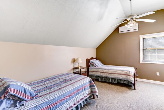 18 Foxfire Court, Hayesville, NC 28904