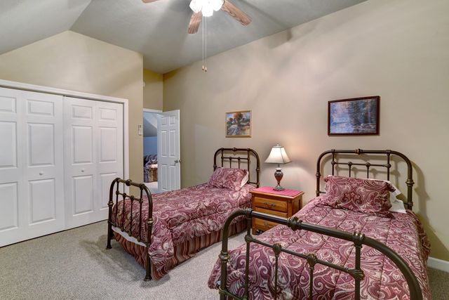 18 Foxfire Court, Hayesville, NC 28904