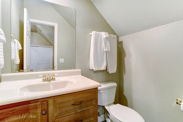 18 Foxfire Court, Hayesville, NC 28904