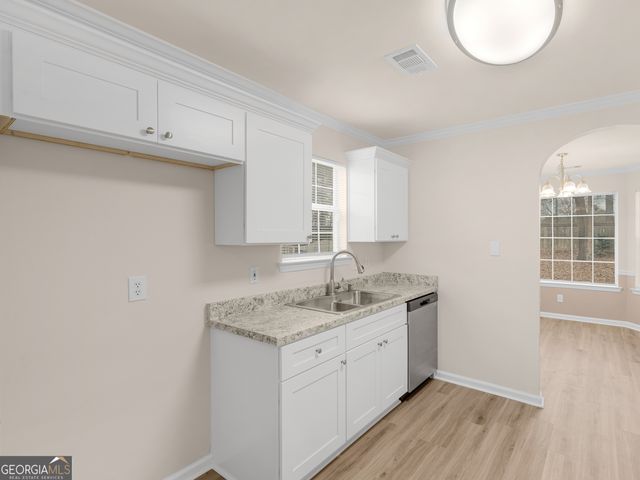 729 Old Stone Court, Stockbridge, GA 30281