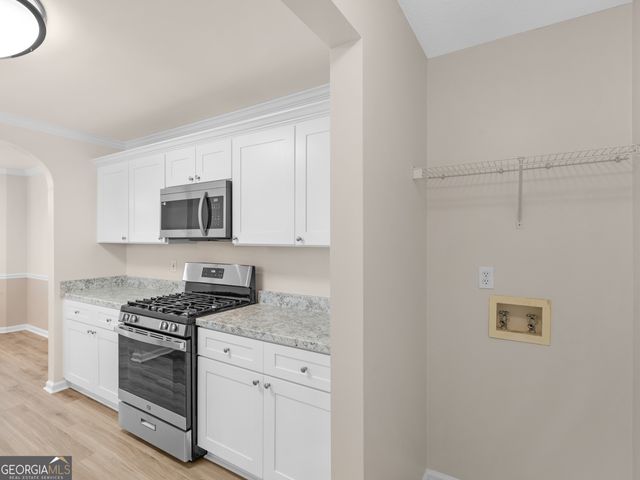 729 Old Stone Court, Stockbridge, GA 30281