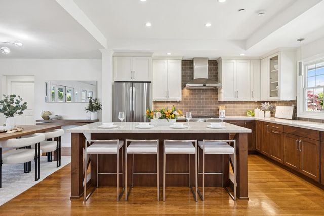 240 Briar Lane, San Mateo, CA 94403