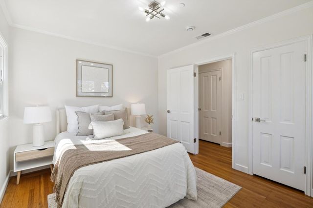 240 Briar Lane, San Mateo, CA 94403