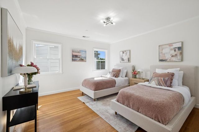 240 Briar Lane, San Mateo, CA 94403