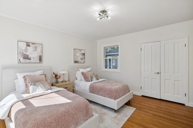 240 Briar Lane, San Mateo, CA 94403