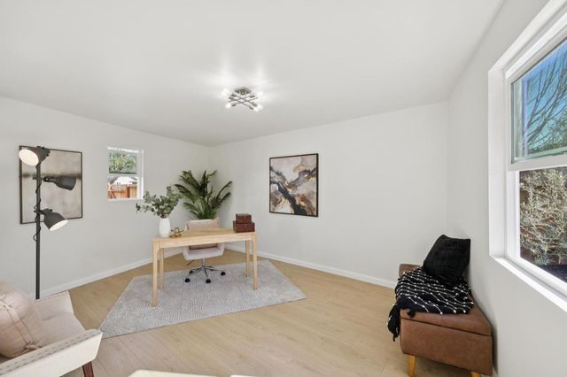 240 Briar Lane, San Mateo, CA 94403