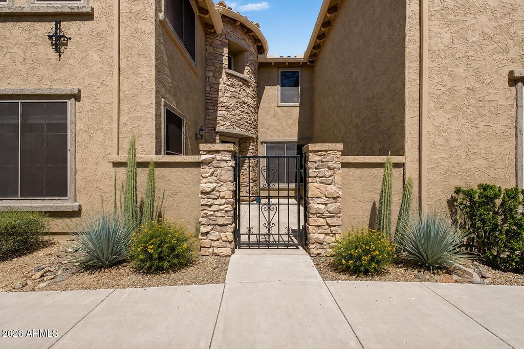 28614 N 21ST Avenue, Phoenix, AZ 85085 — photo 2