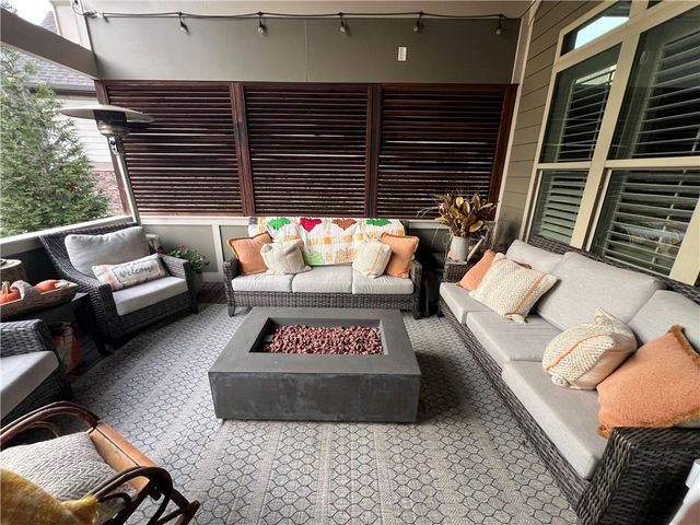 6332 Granbury Walk, Acworth, GA 30101