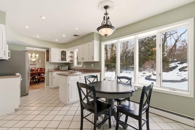 17 Soundway Drive, Rocky Point, NY 11778