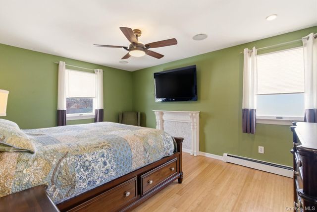 17 Soundway Drive, Rocky Point, NY 11778