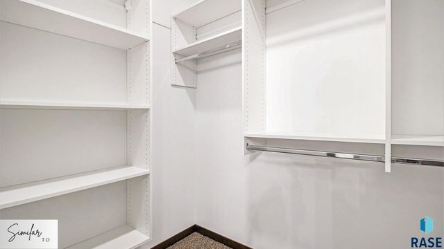 316 S Willow Spring Dr Drive, Sioux Falls, SD 57110