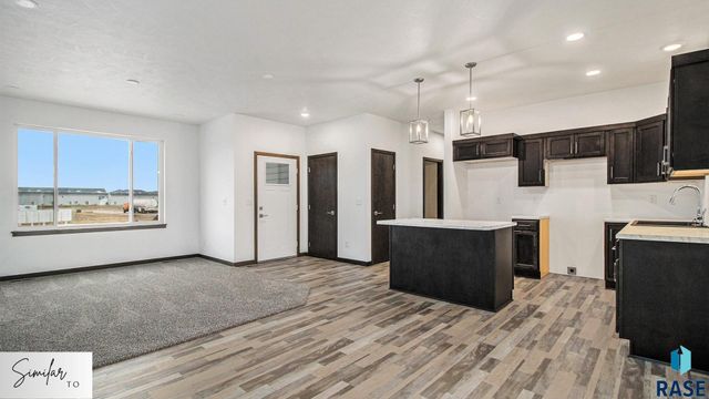 316 S Willow Spring Dr Drive, Sioux Falls, SD 57110