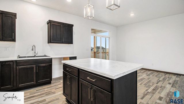 316 S Willow Spring Dr Drive, Sioux Falls, SD 57110