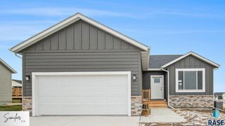 316 S Willow Spring Dr Drive, Sioux Falls, SD 57110