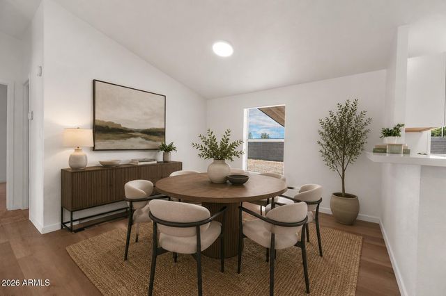 2547 E TONTO Lane, Phoenix, AZ 85050