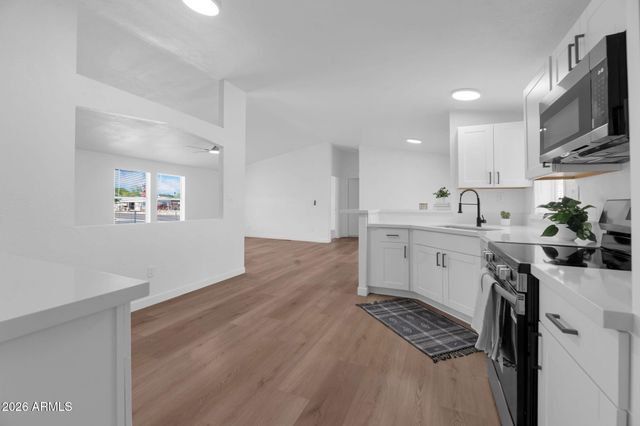 2547 E TONTO Lane, Phoenix, AZ 85050