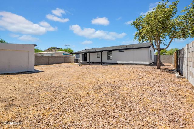 2547 E TONTO Lane, Phoenix, AZ 85050