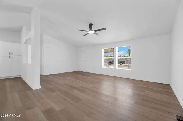 2547 E TONTO Lane, Phoenix, AZ 85050