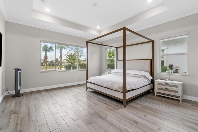 12272 Waterstone Circle, Palm Beach Gardens, FL 33412