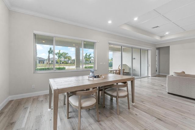 12272 Waterstone Circle, Palm Beach Gardens, FL 33412
