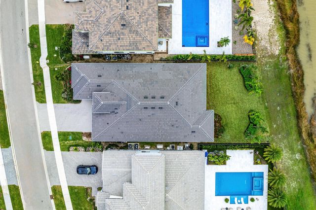 12272 Waterstone Circle, Palm Beach Gardens, FL 33412