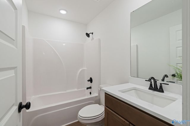 13664 Continental Road, Athens, AL 35613