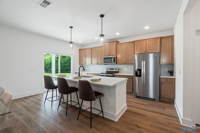 13664 Continental Road, Athens, AL 35613