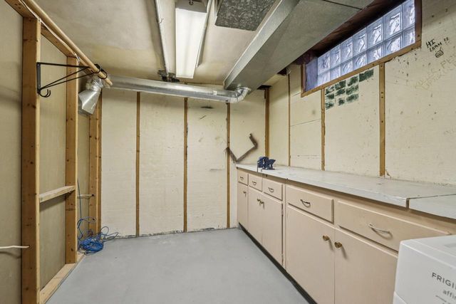 151 N 72nd STREET, Milwaukee, WI 53213