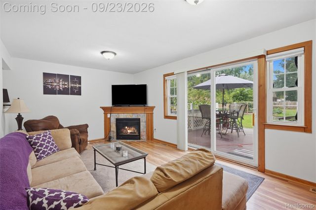 21860 Fenster Street, Sumpter Township, MI 48111
