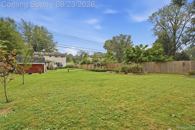 21860 Fenster Street, Sumpter Township, MI 48111