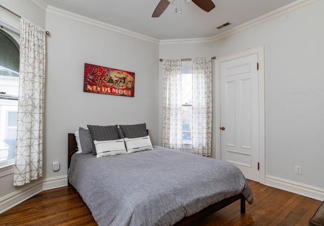 458 Holly Avenue, Saint Paul, MN 55102